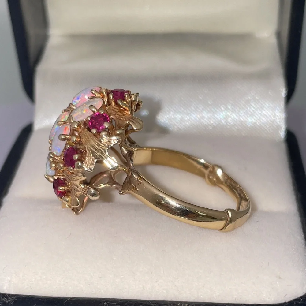 Solid Real 14K Yellow Gold Leaves Opal Ruby Bold Statement Ring Vintage Antique